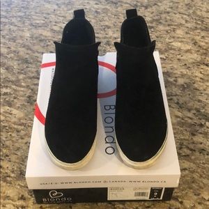 Blondo suede bootie sneaker